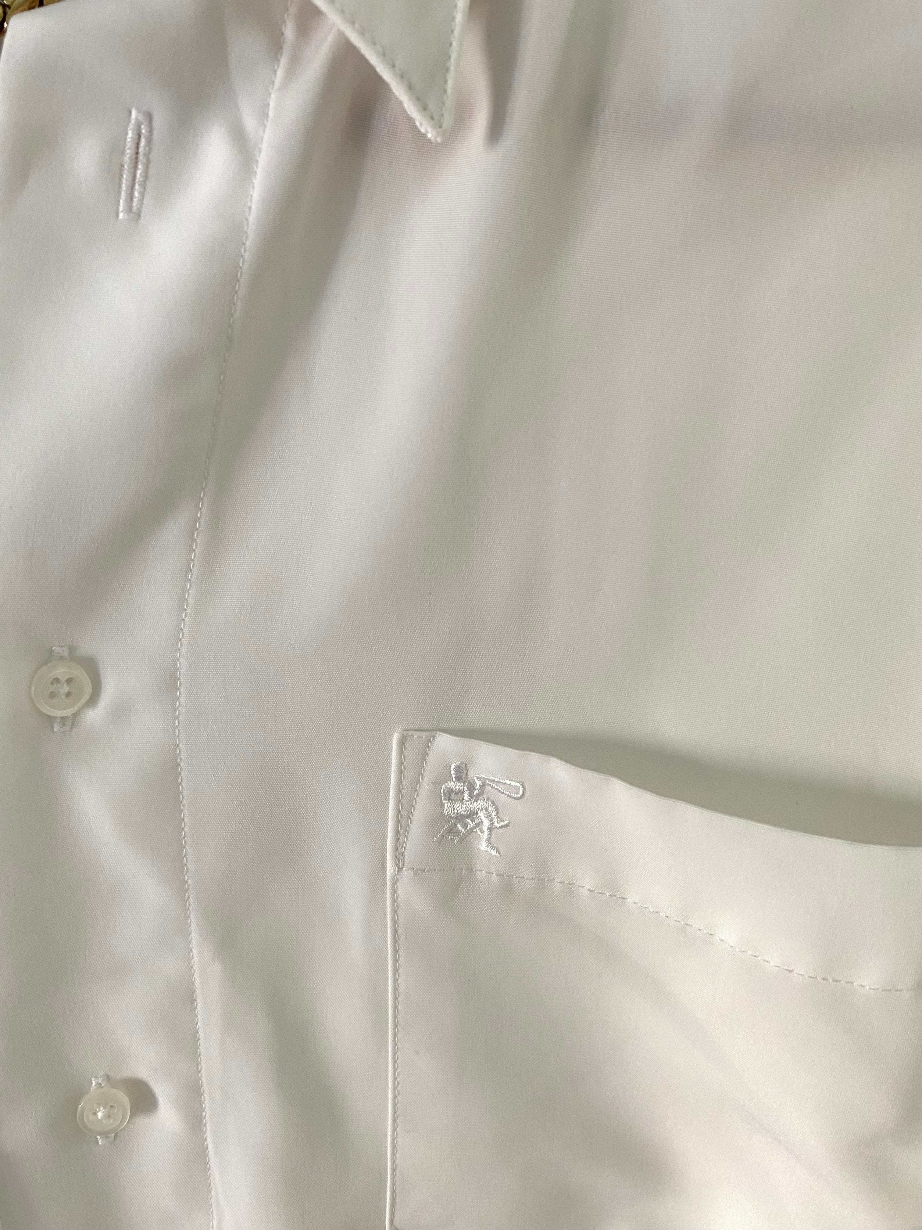 Duo Chemise blanche  Homme & Collier « Épi » vintage