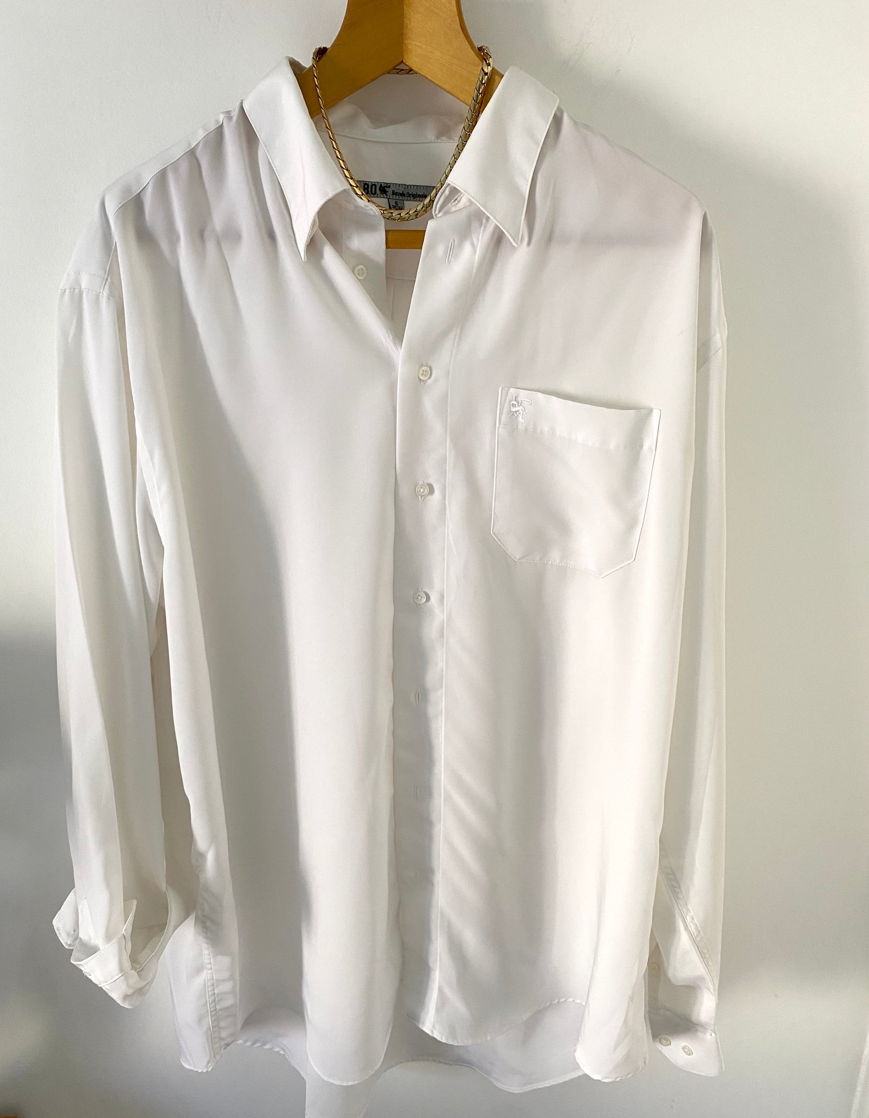 Duo Chemise blanche  Homme & Collier « Épi » vintage