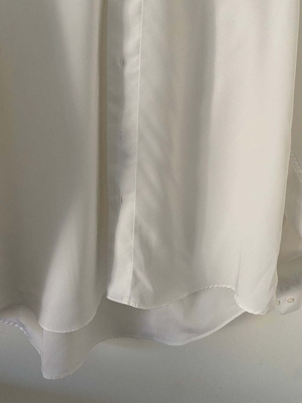 Duo Chemise blanche  Homme & Collier « Épi » vintage