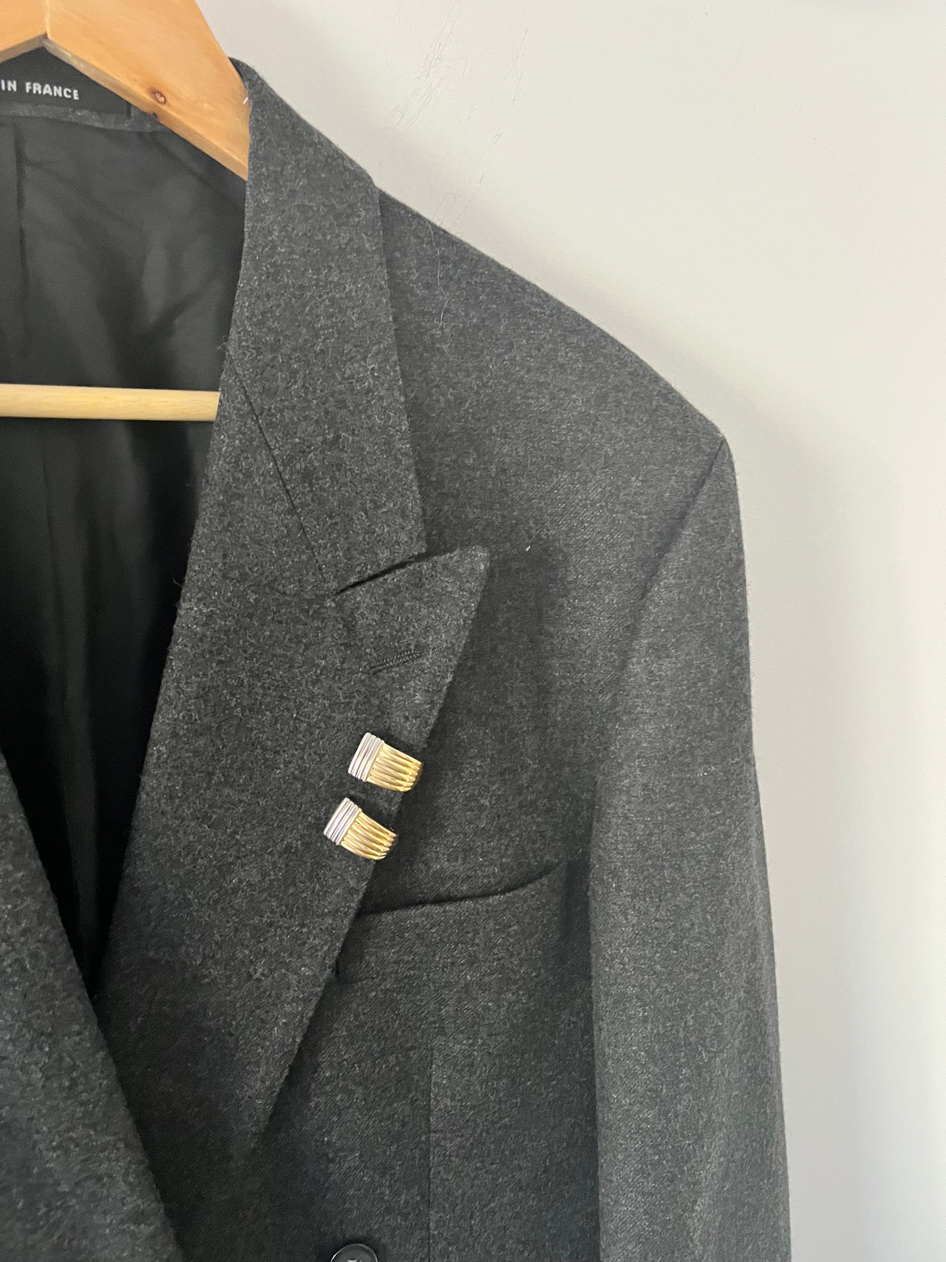Duo Blazer Homme  EDITORIAL ( super Oversize) « Accent » & boucles d’oreilles vintage