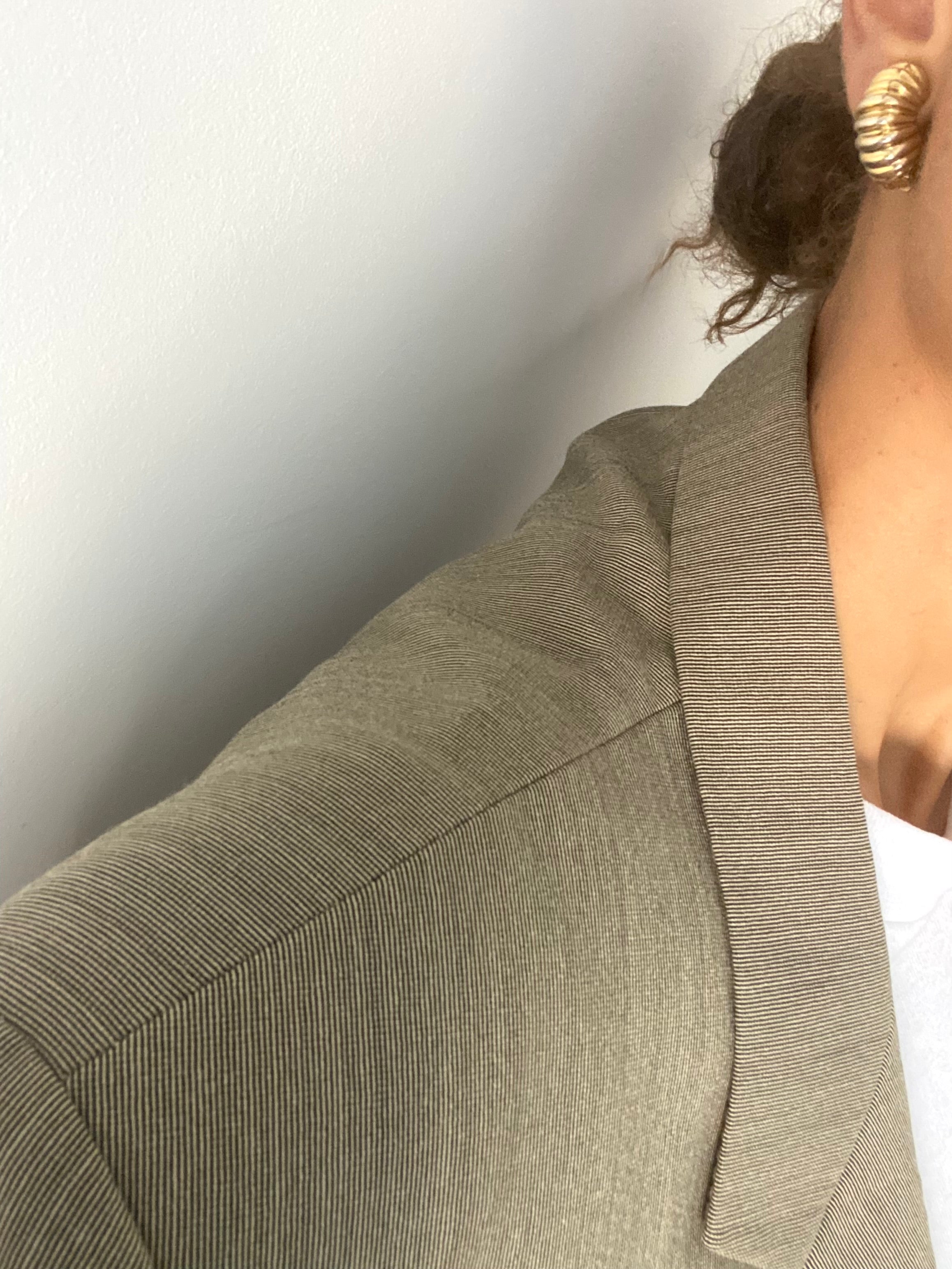 Duo Blazer Homme EDITORIAL ( super Oversize) & Boucles d’oreilles « Accordéon » vintage