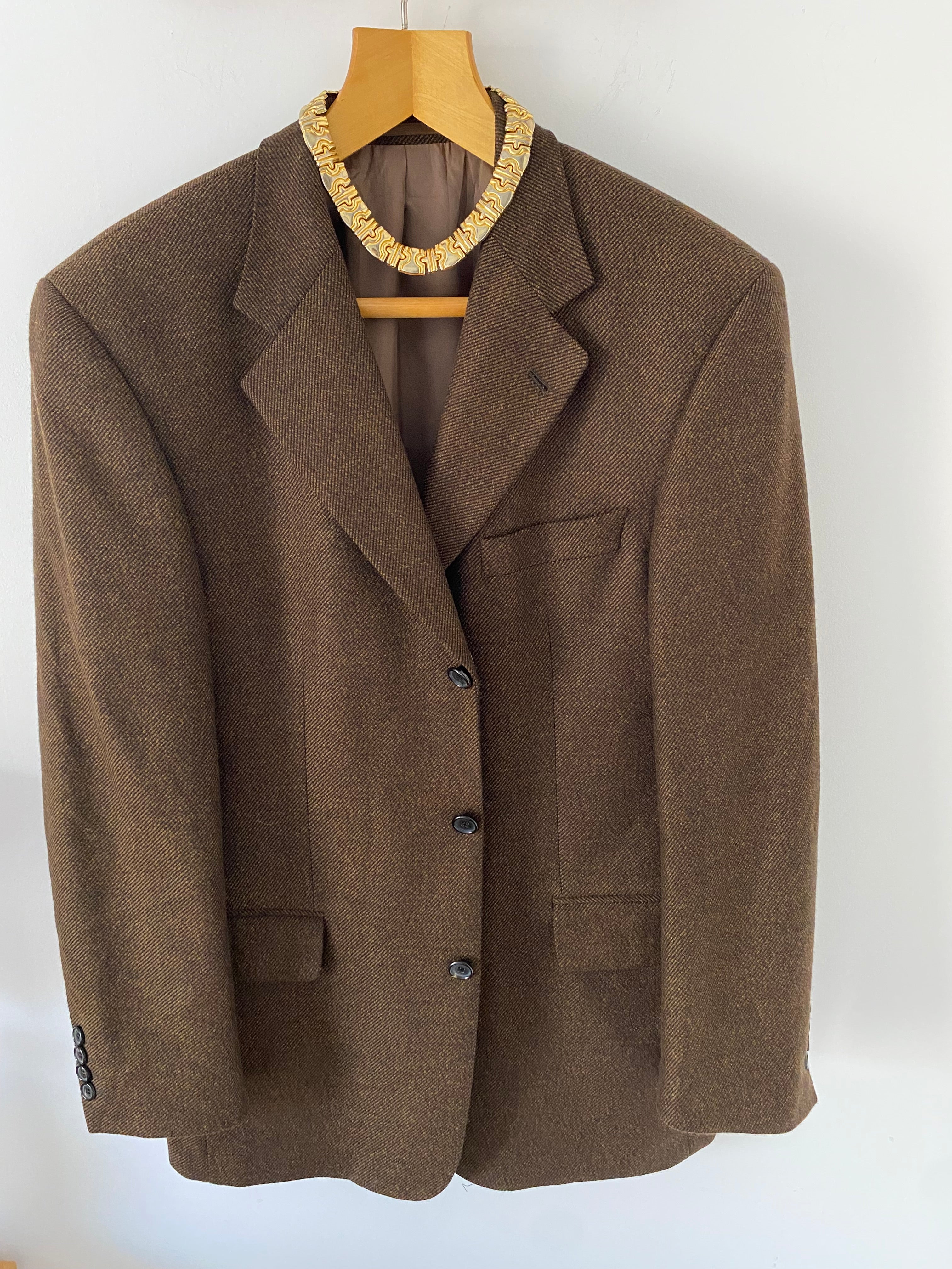 Duo Blazer  Homme LUXE Hugo boss & Collier « Inca » vintage