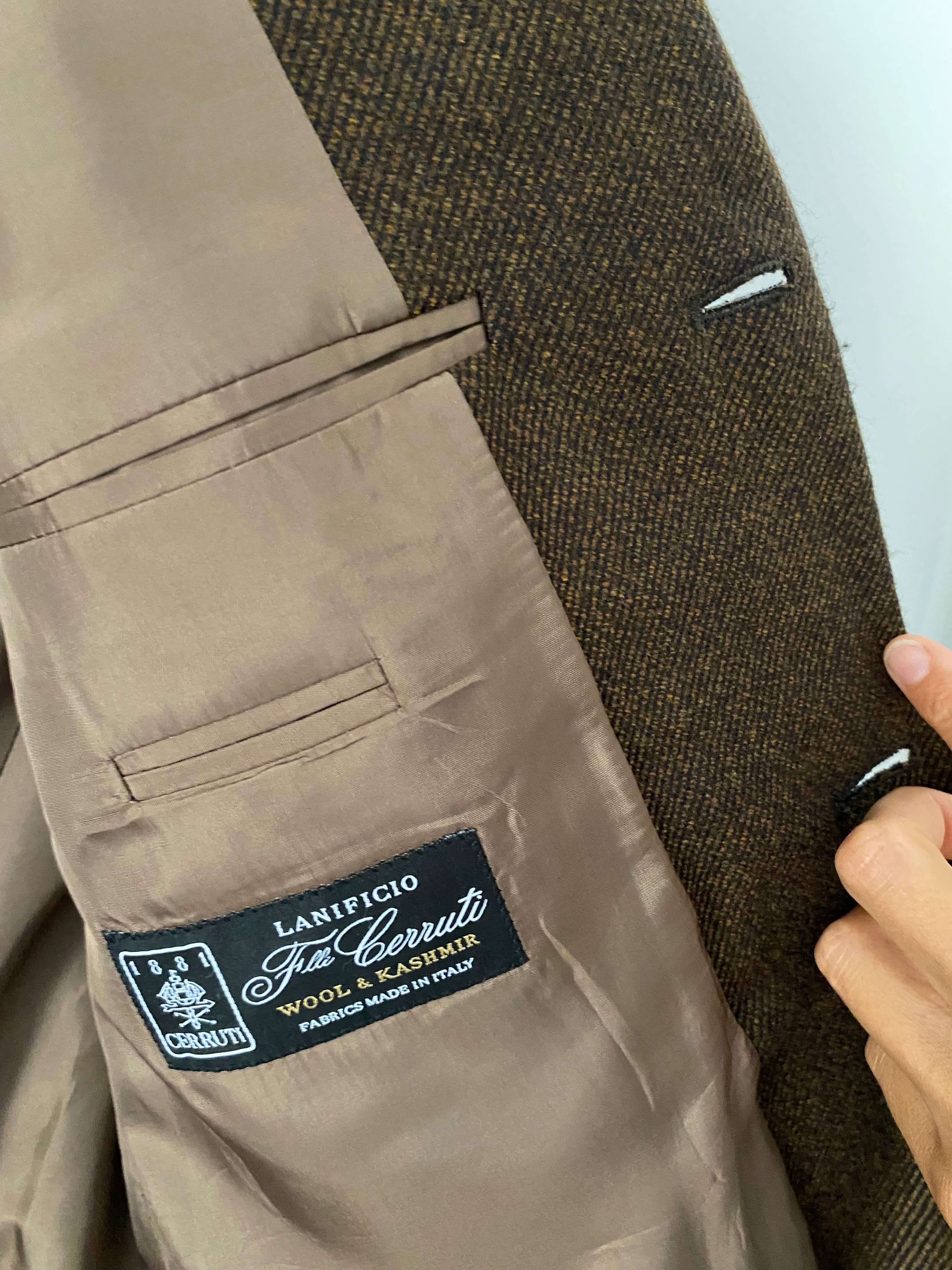 Duo Blazer  Homme LUXE Hugo boss & Collier « Inca » vintage