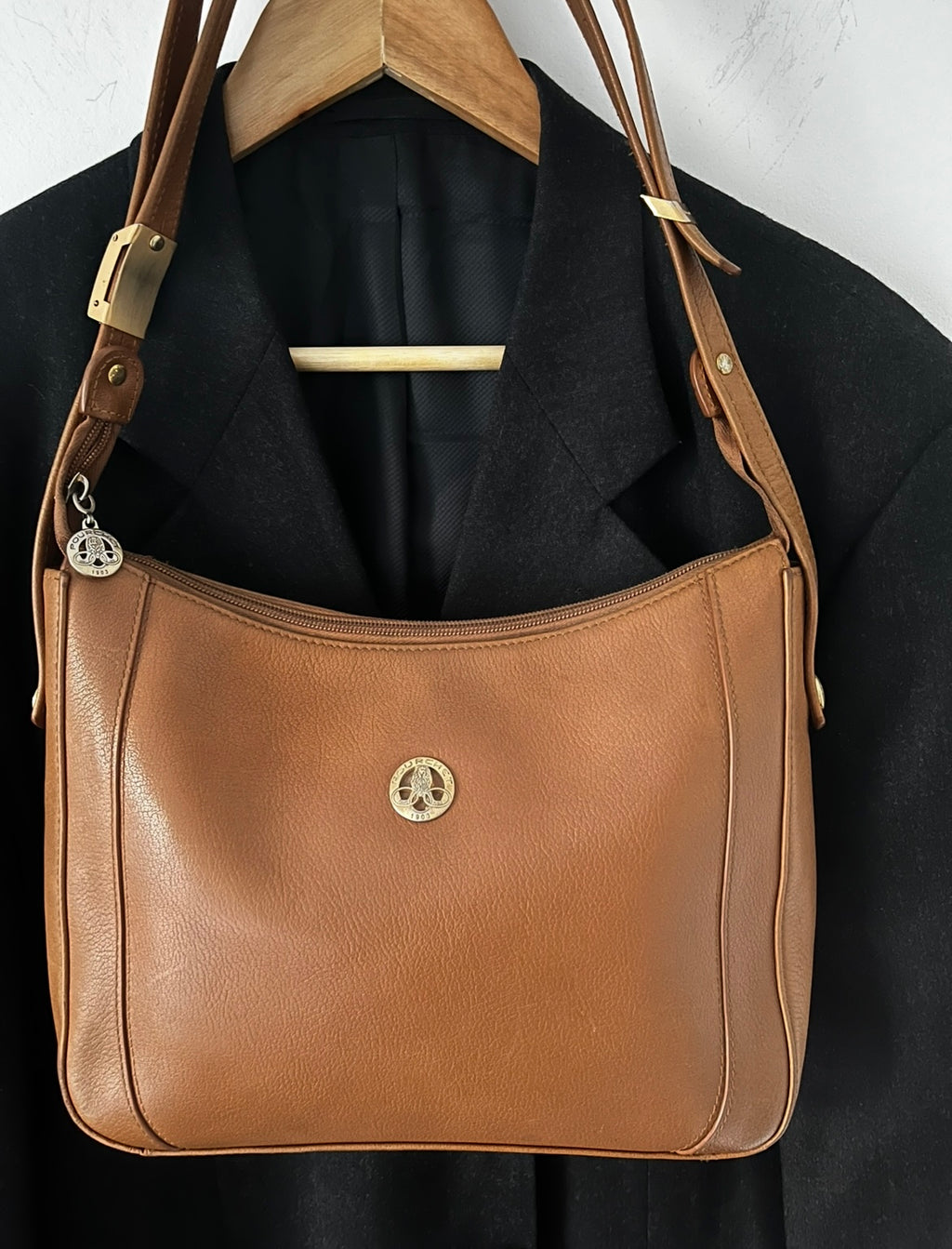 Duo Blazer Homme LUXE Azzaro  & Sac cuir «  Pourchet Fauve  »