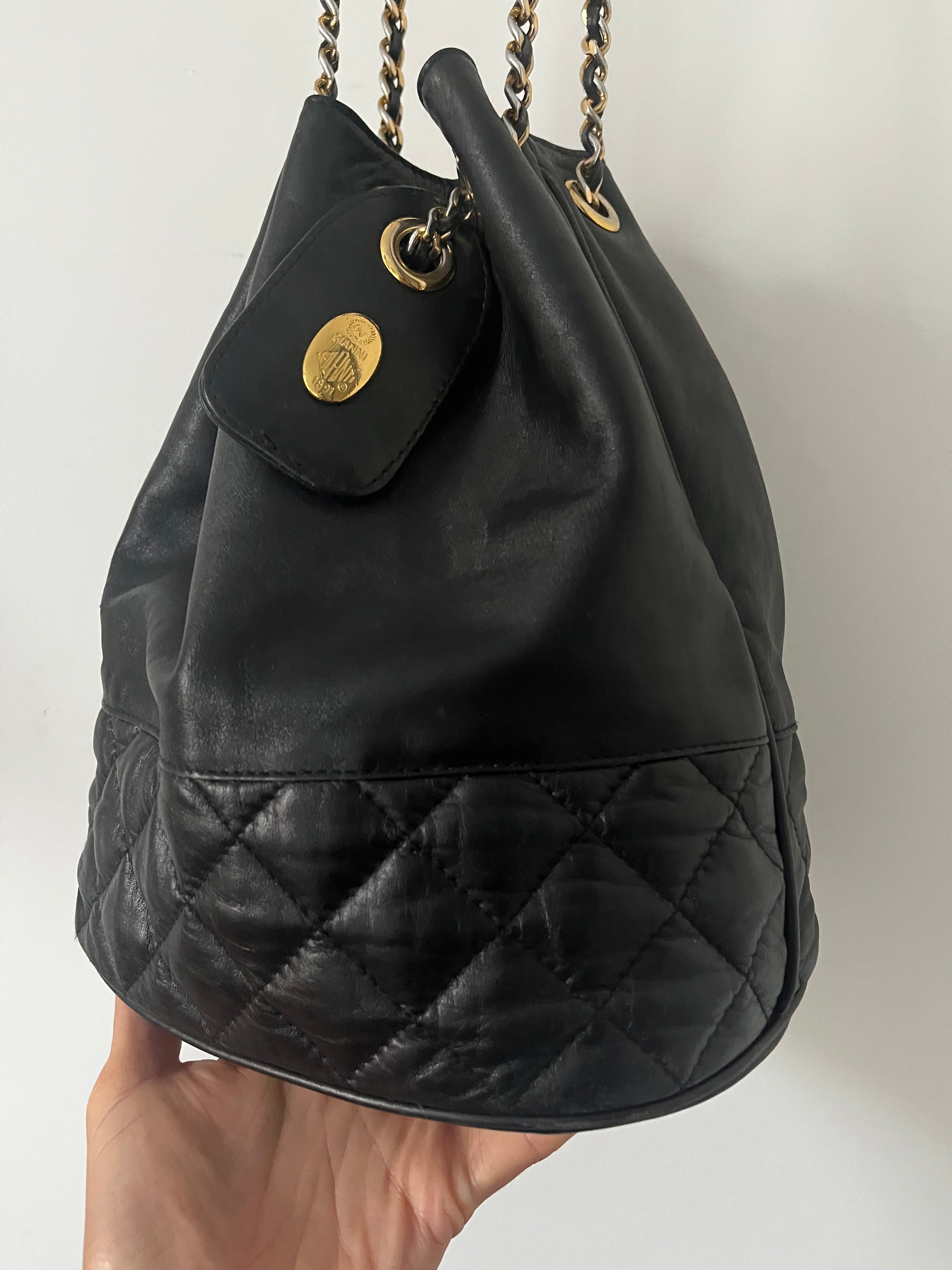 Duo Blazer Homme LUXE YSL vintage   & Sac « seau» matelassé cuir vintage 