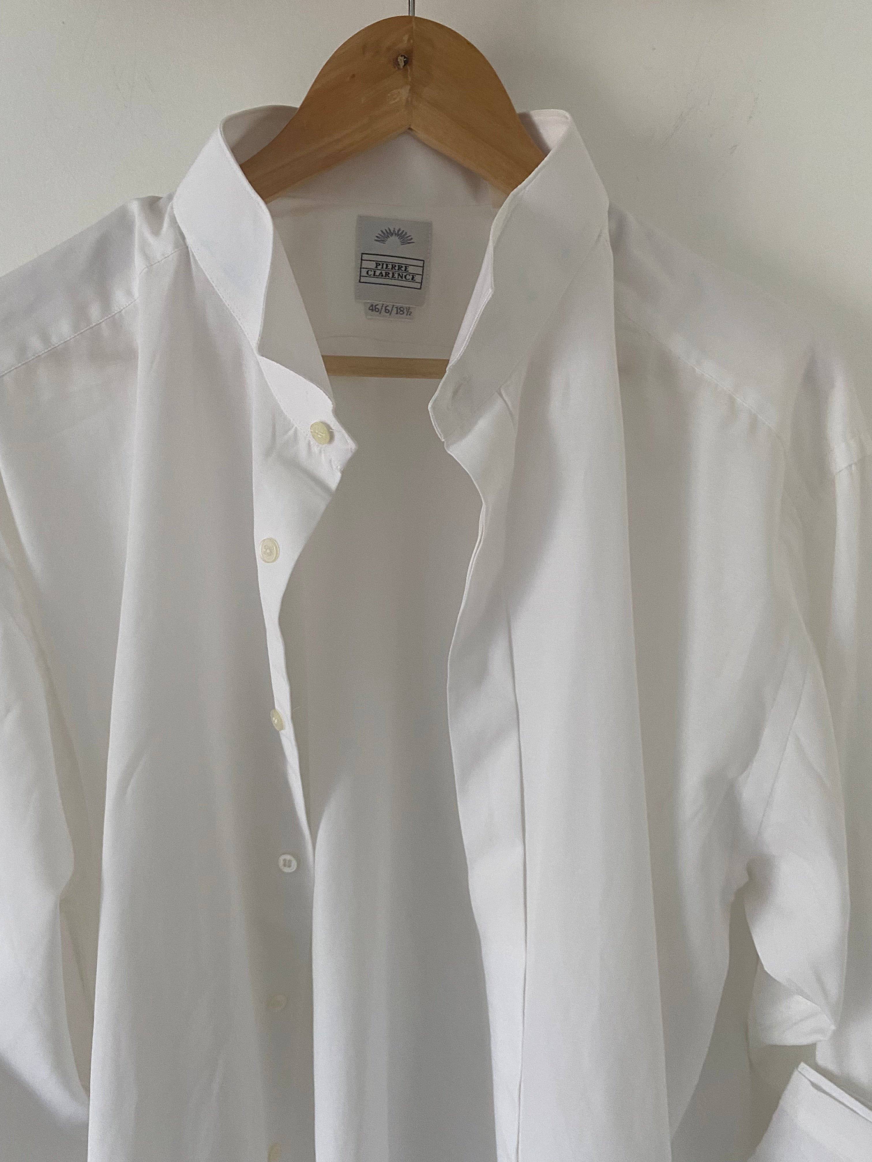 Duo Chemise blanche Homme & Boucles d’oreilles « Léopard » vintage